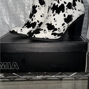 MIA Women's Cow Print Heeled Boots